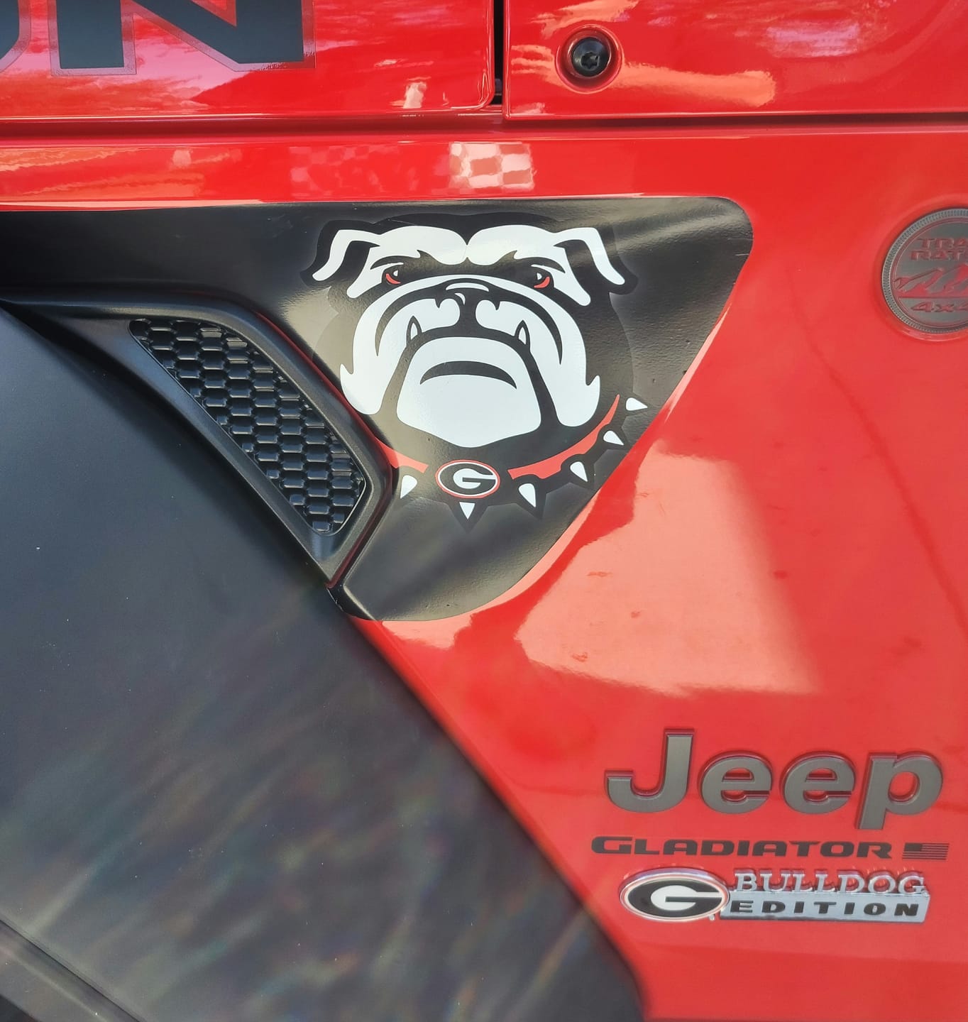 Customer photo review of Design Your Own Fender Vent Decal Set | fits Wrangler JL & Gladiator JT