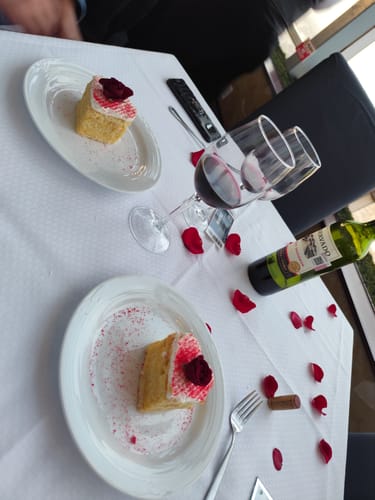 Customer photo review of Cena Romántica