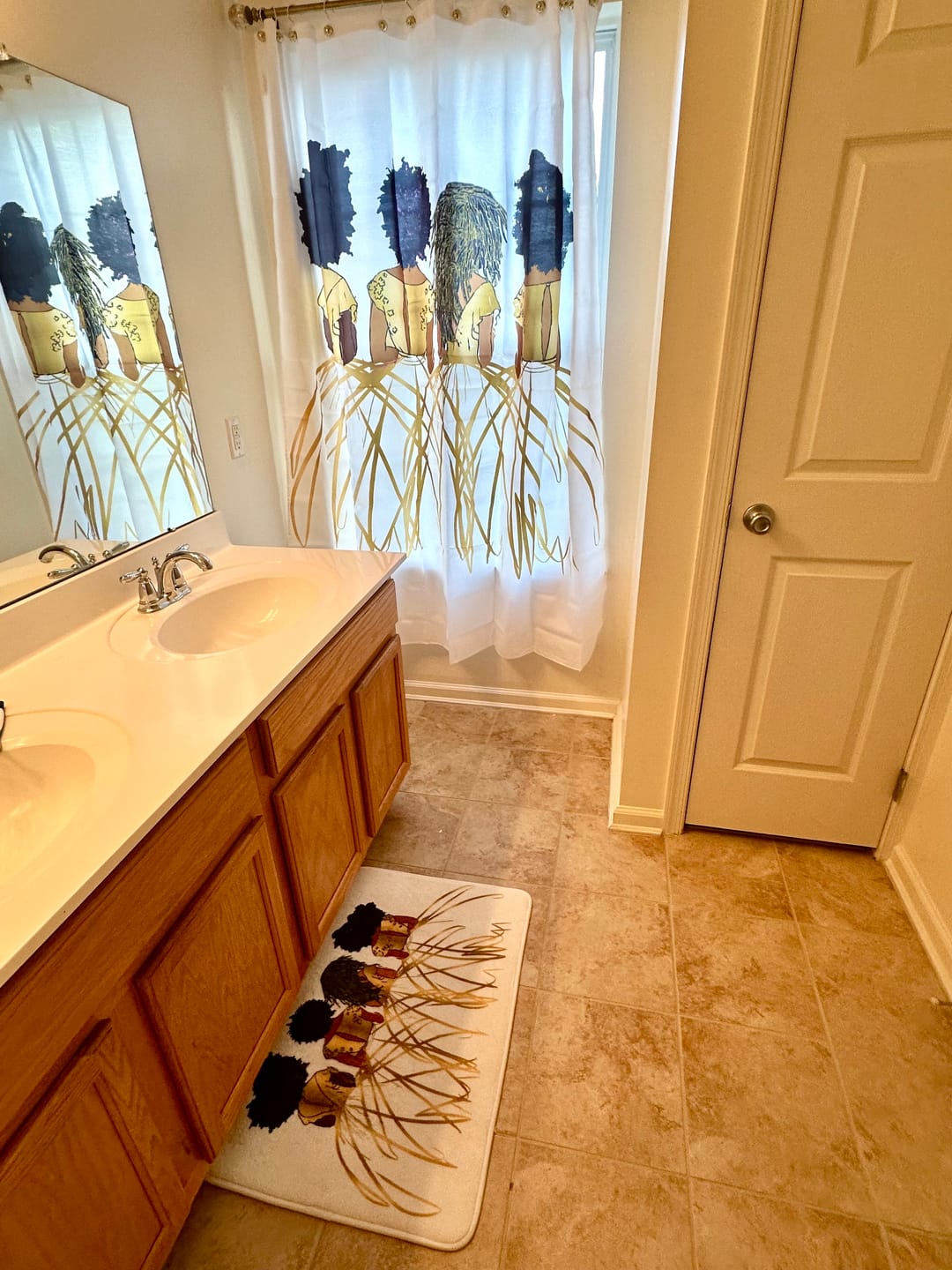 Customer photo review of Royal White Shower Curtain