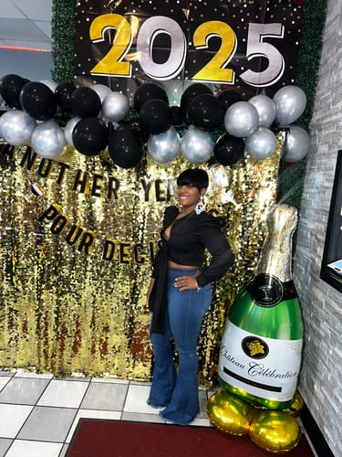 Customer photo review of Lotta Body Denim