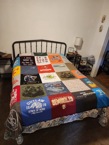 Customer photo review of T Shirt Quilt by Project Repat