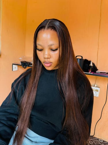 Customer photo review of Grade 13a Brown/Colour 4 Full Frontal Wigs