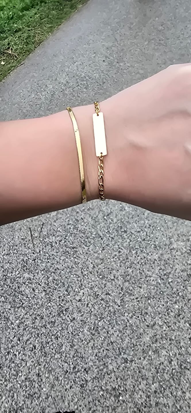 Customer photo review of Snake Skin Armband | 18K vergoldet