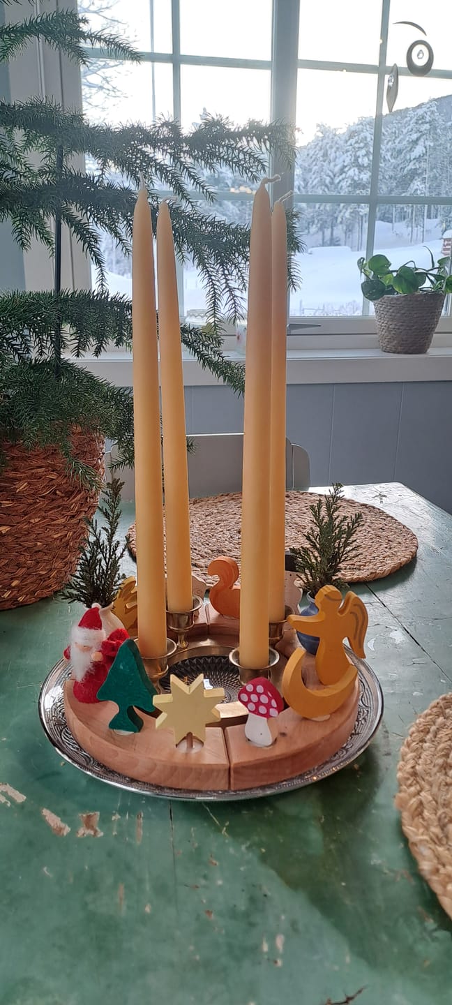 Customer photo review of Liten bursdagsring
