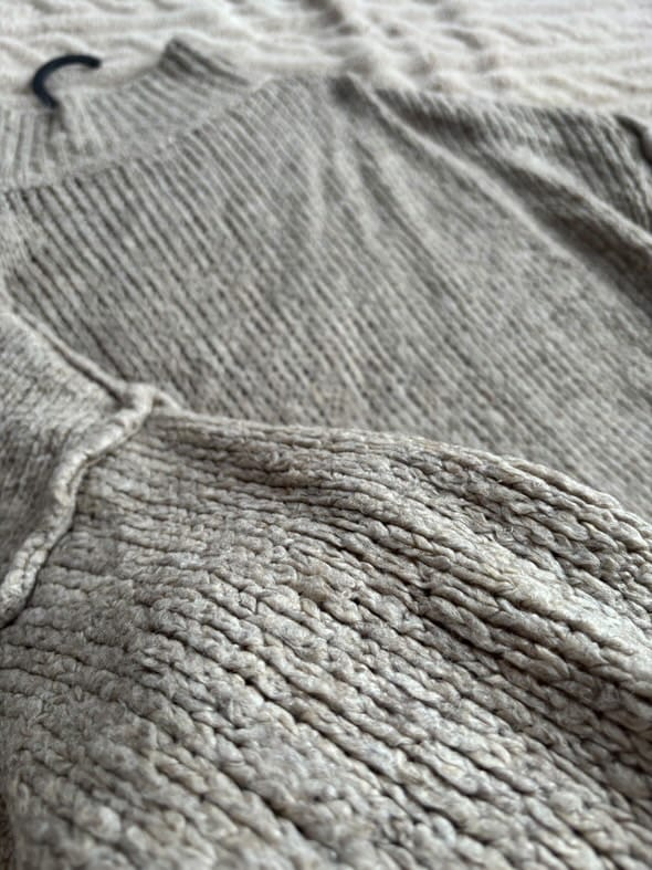 Customer photo review of Strick Pullover Aya