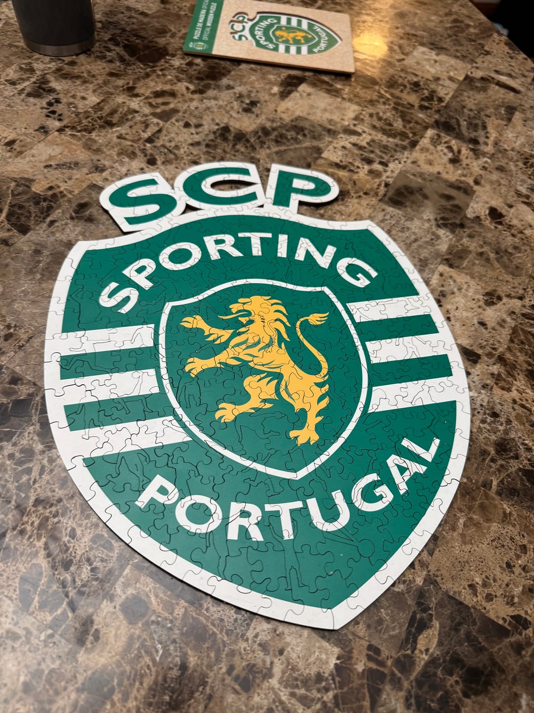 Customer photo review of Sporting CP® Logo - Wooden Puzzle