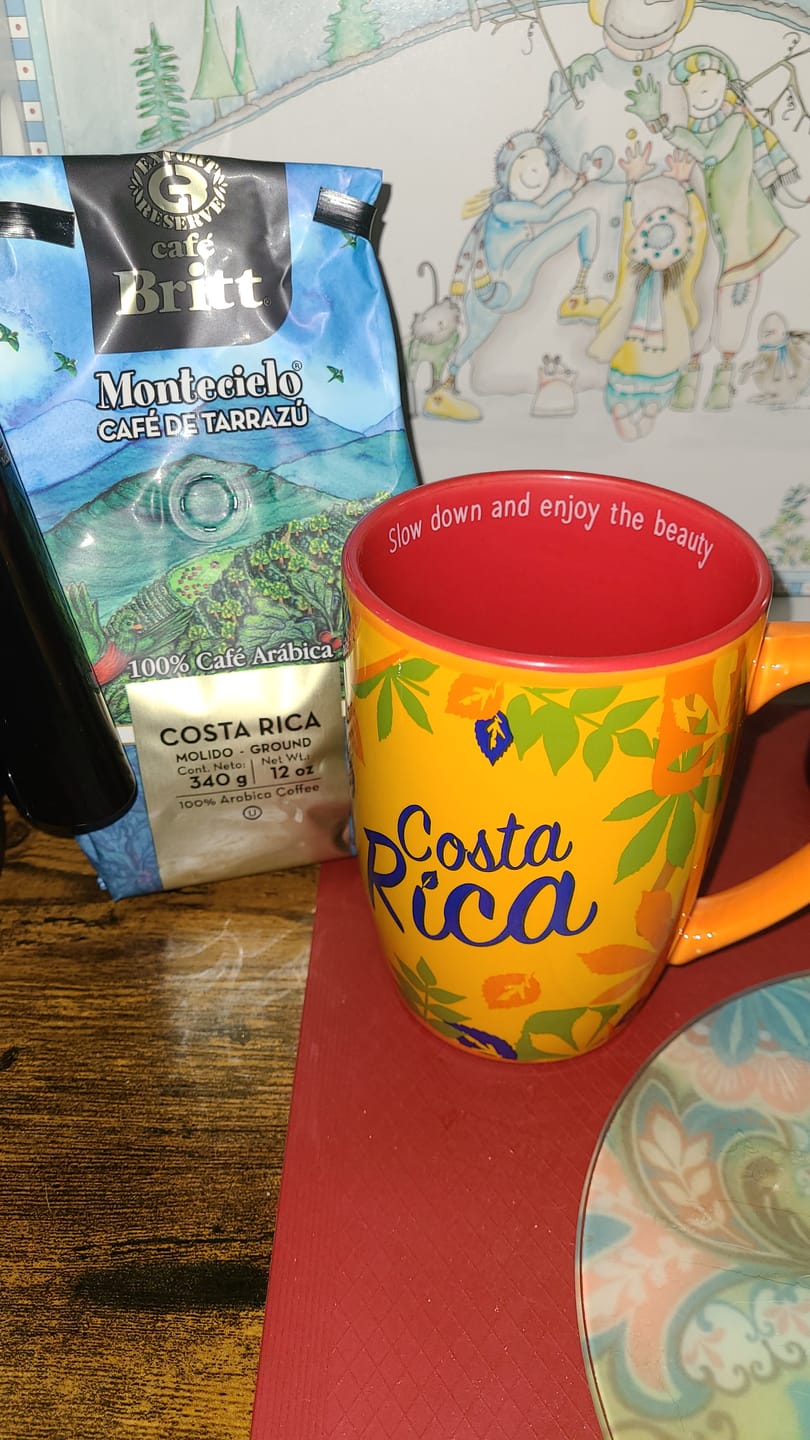 Customer photo review of COSTA RICAN MONTECIELO COFFEE FROM TARRAZÚ