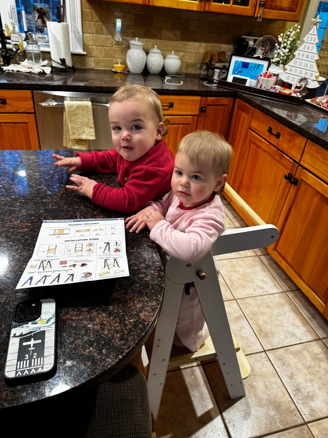 Customer photo review of HARPPA Nordi | Foldable Toddler Tower, Kitchen Stool Helper