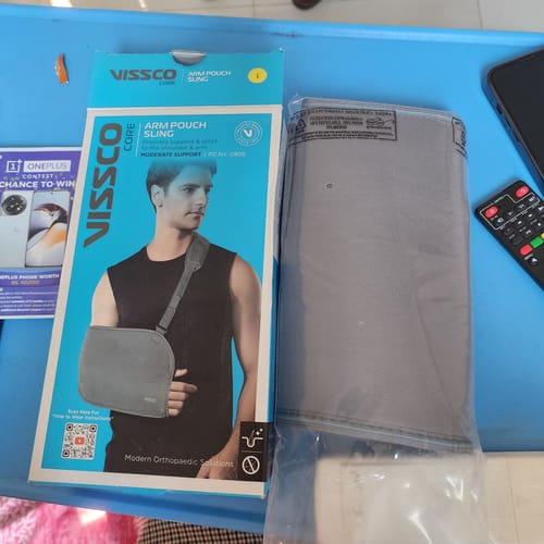 Customer photo review of Arm Pouch Sling (Mild Support)| Provides Support to the Shoulder & Arm (Grey)