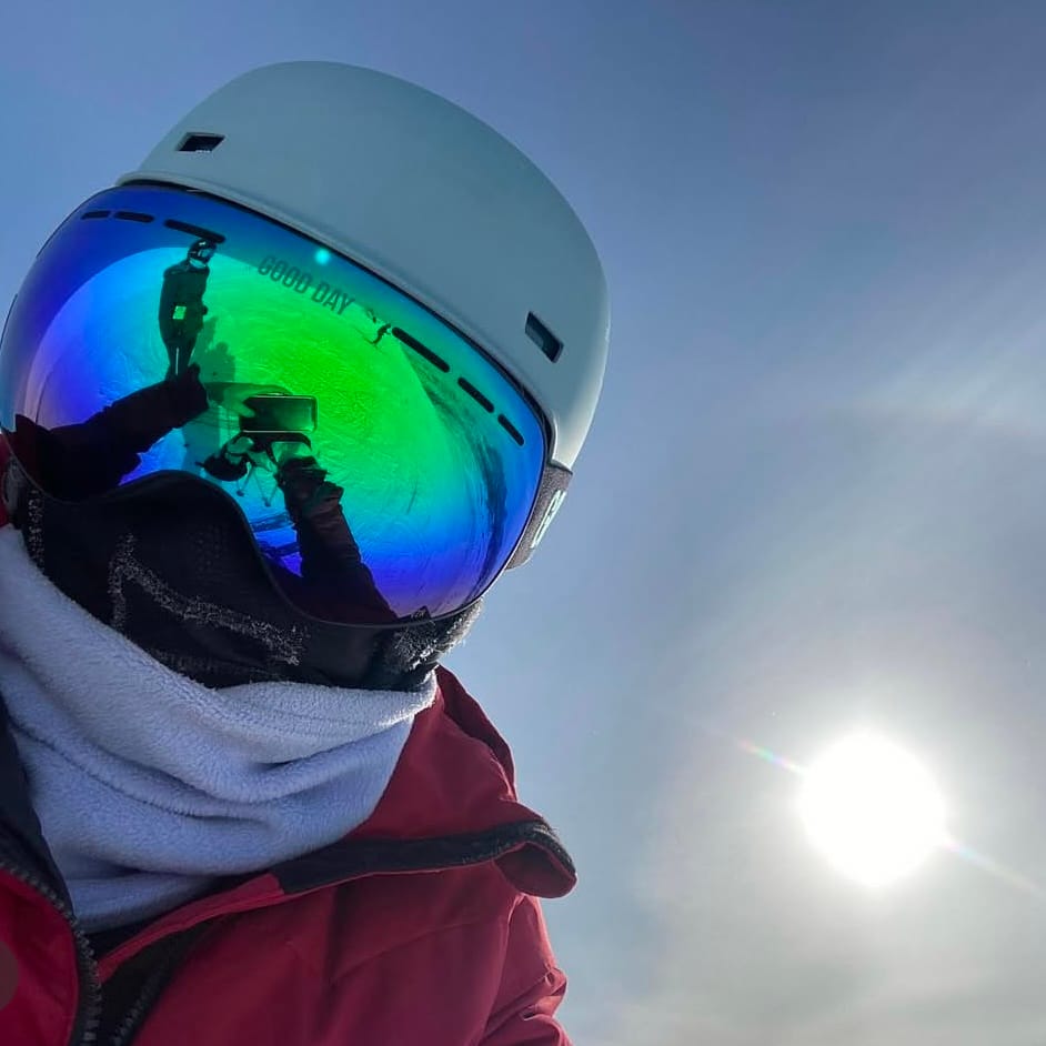 Customer photo review of The Emily Snow Goggle - Photochromic Black Lens