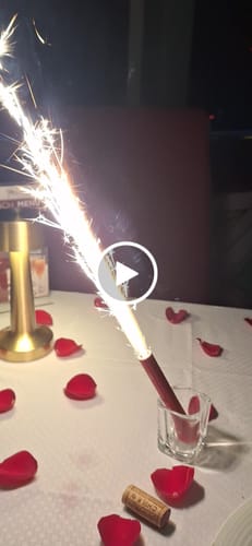 Customer video review of Cena Romántica