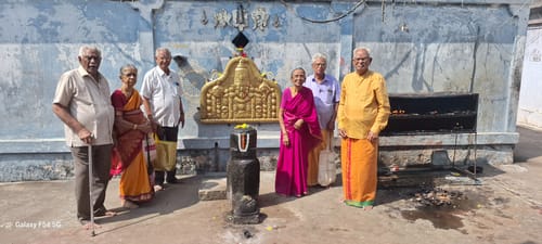 Customer photo review of Urban - Yellow Short Kurta for Men | Uathayam