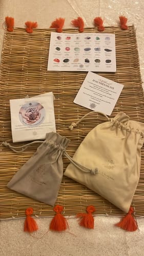 Customer photo review of Pierre Oeil de tigre