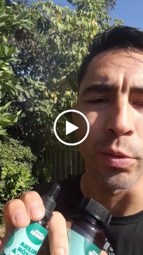 Customer video review of Melena de León Cápsulas + Gotas - Extracto Ultra Concentrado