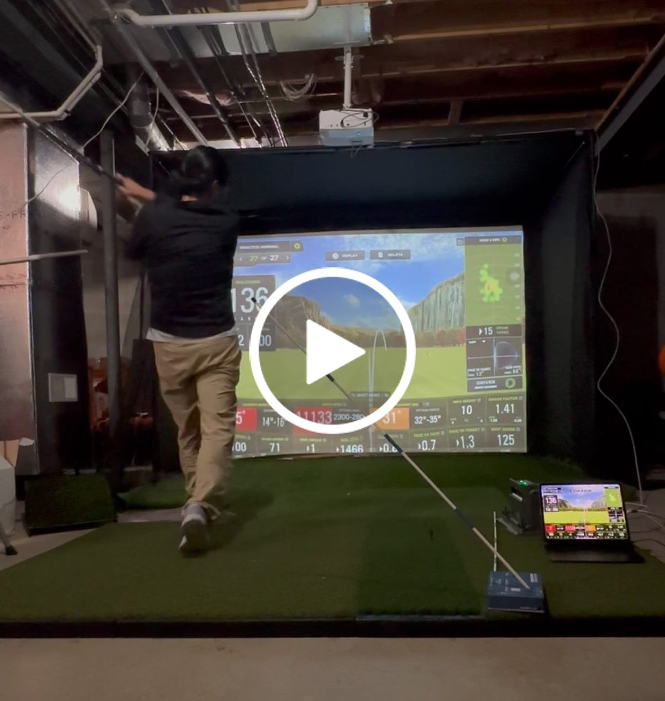 Customer video review of SkyTrak+ PerfectBay™ Golf Simulator Package
