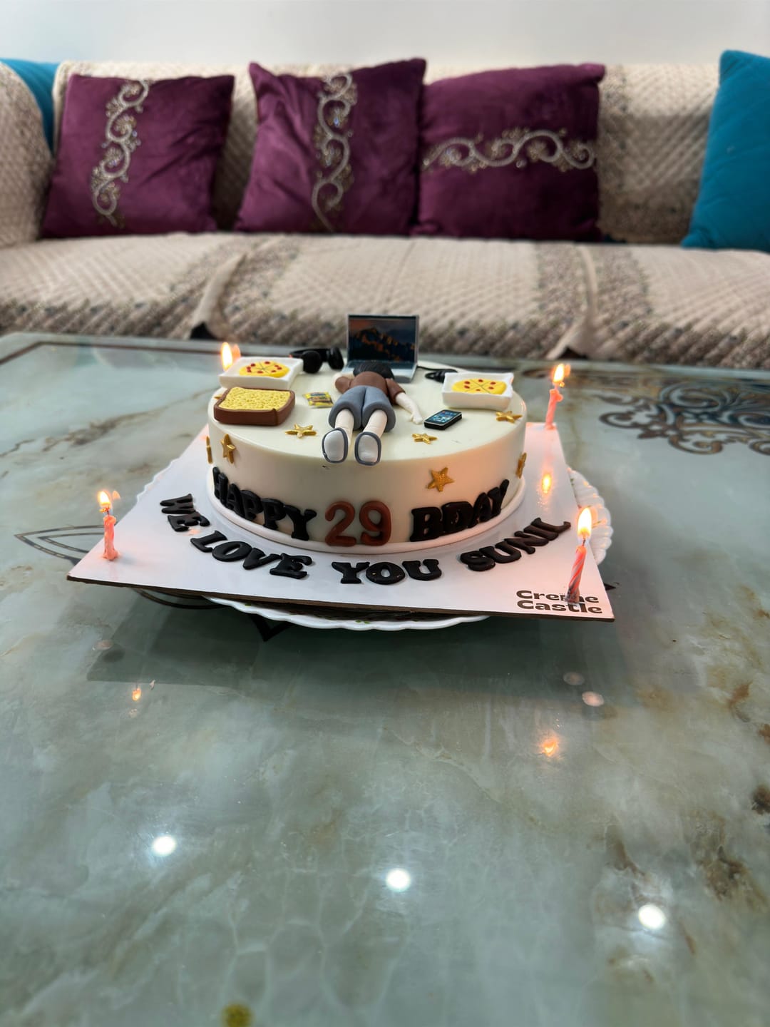 Customer photo review of Lazy laptop lover cake