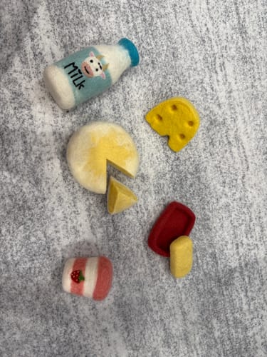 Customer photo review of Felt Food Groups Play Food - Dairy