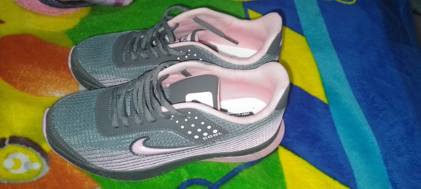 Customer photo review of Tenis 013 Oxford Rosa