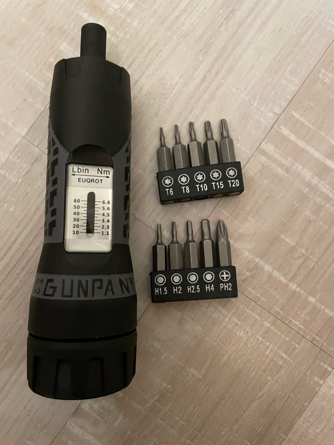 Customer photo review of Vector Optics SCTK-04 Drehmoment-Schraubenzieher 1,1-6,8Nm