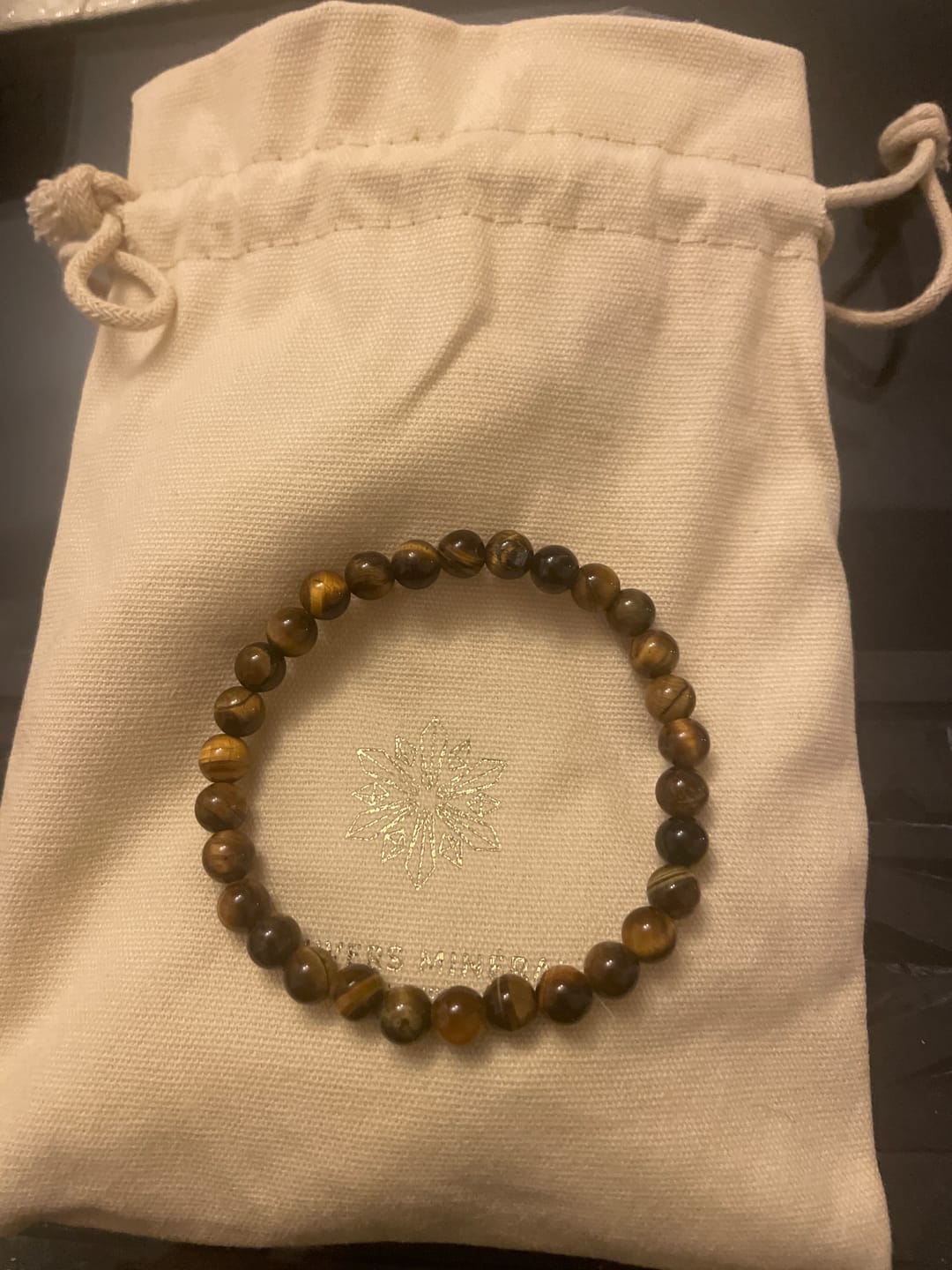 Customer photo review of Bracelet Oeil de Tigre 6mm