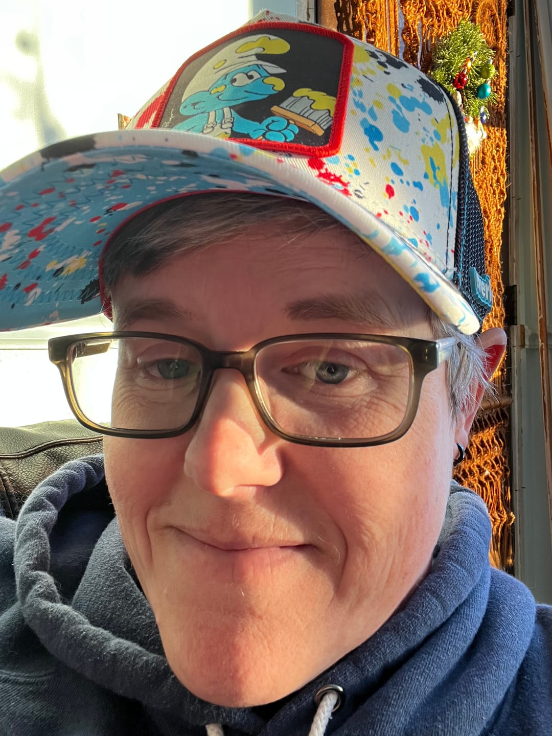 Customer photo review of OVERLORD X Smurfs: Painter Smurf Trucker Cap