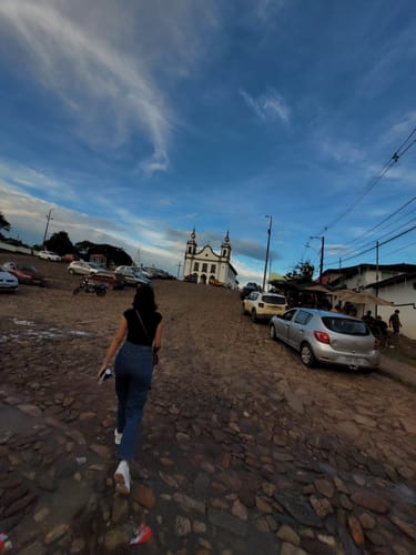 Ana Luiza S. review of Calça Jeans Reta Araçá Azul Médio image 1 out of 5