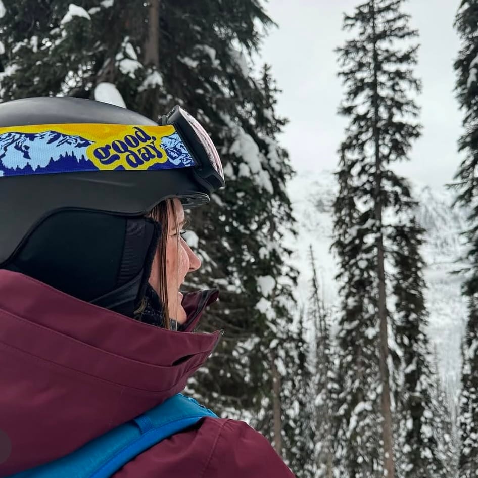 Customer photo review of The Emily Snow Goggle - Photochromic Black Lens