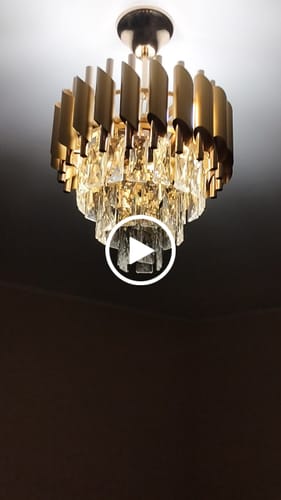 Customer video review of Candelabru Cristal Golden Panther 300mm