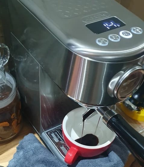 Customer photo review of Stainless Steel Espresso Machine Semi Automatic 20 Bar — Silver | KIMLUD