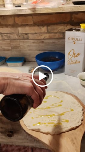Customer video review of 2 lattine di olio extravergine di oliva • 2 X 5 Litri