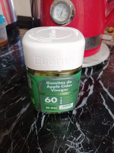 Customer photo review of Gomitas de Vinagre de Manzana