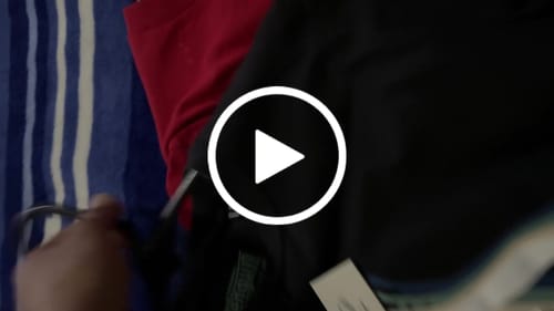 Customer video review of Playera Con Grafico 3D Penguin