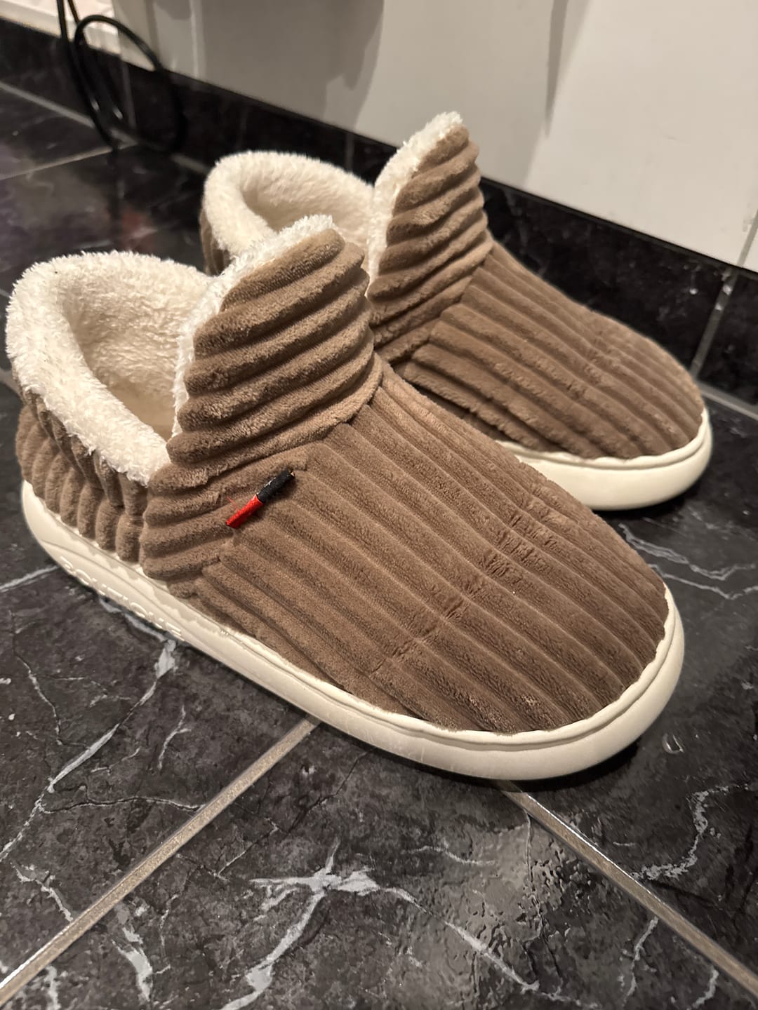 Customer photo review of HappyCozy