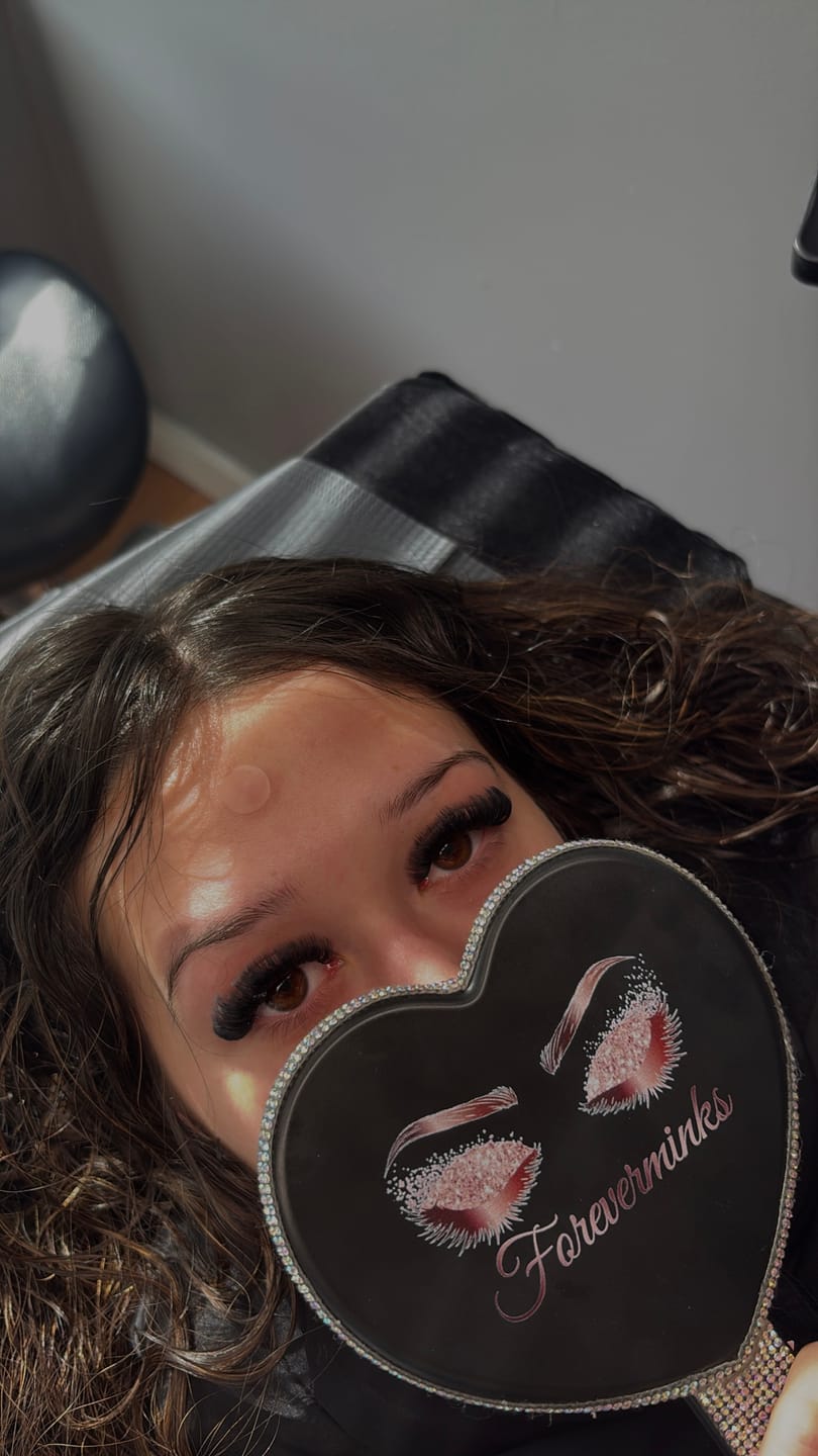 Customer photo review of Cashmere™ Fauxmink Lashes