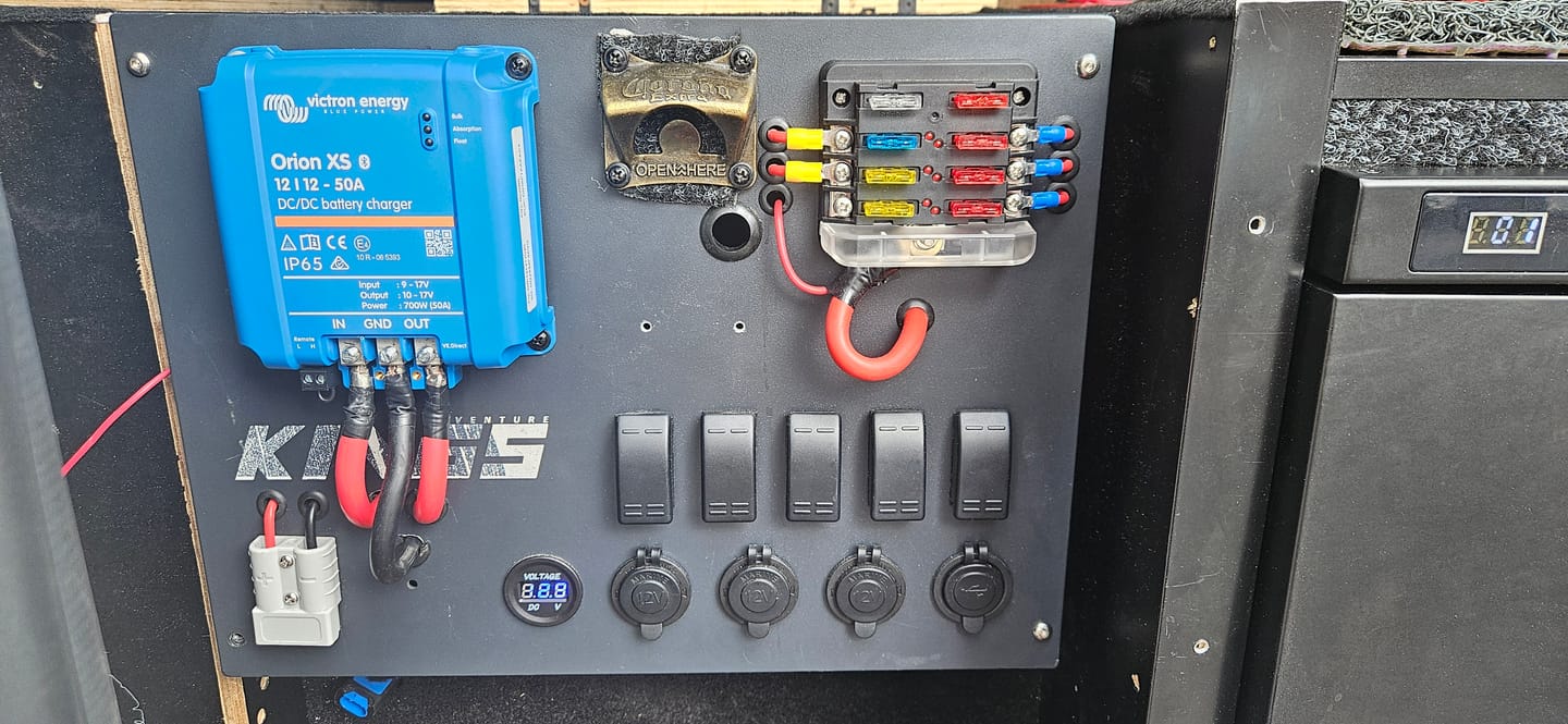 Customer photo review of VICTRON Orion XS 12/12-50A DC-DC battery charger | (ORI121217050)