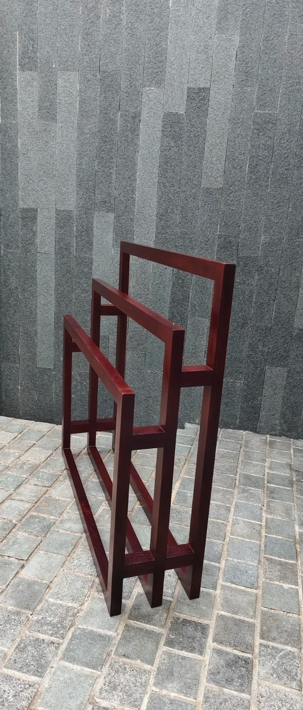 Customer photo review of Exclusive Tiered Teak Towel Rack