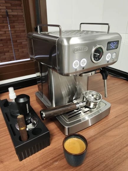 Customer photo review of Stainless Steel Espresso Machine 58mm Portafilter — Silver | KIMLUD