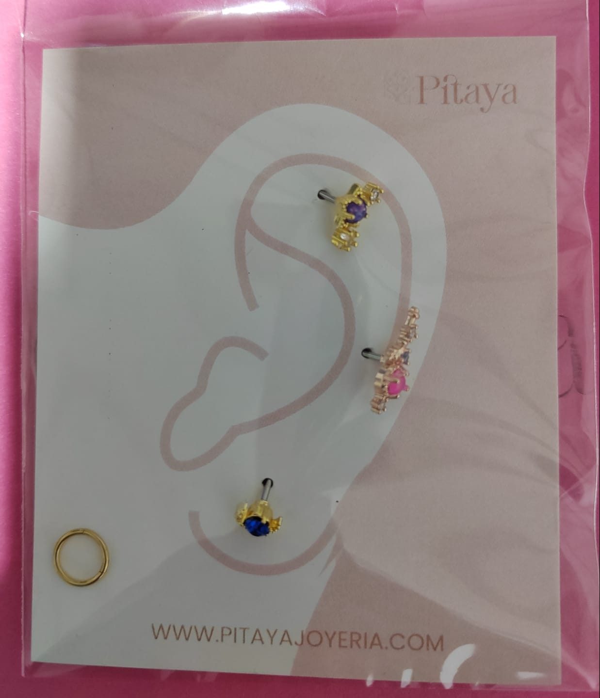 Customer photo review of Piercing de Luna Azul