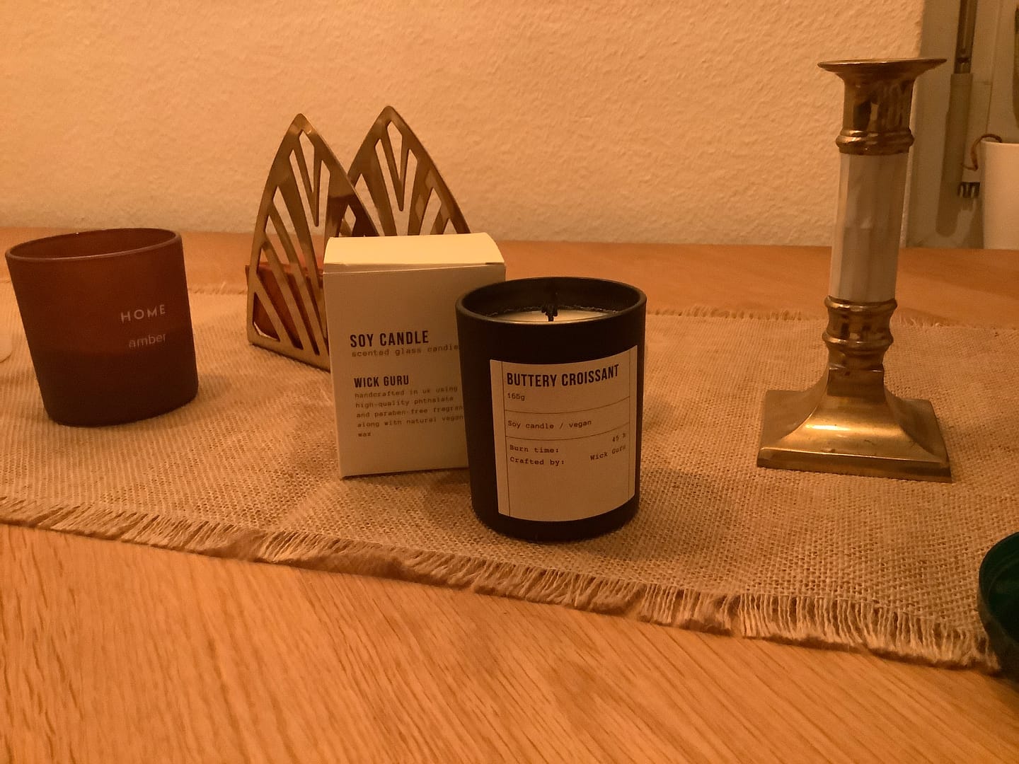 Customer photo review of Buttery Croissant Candle