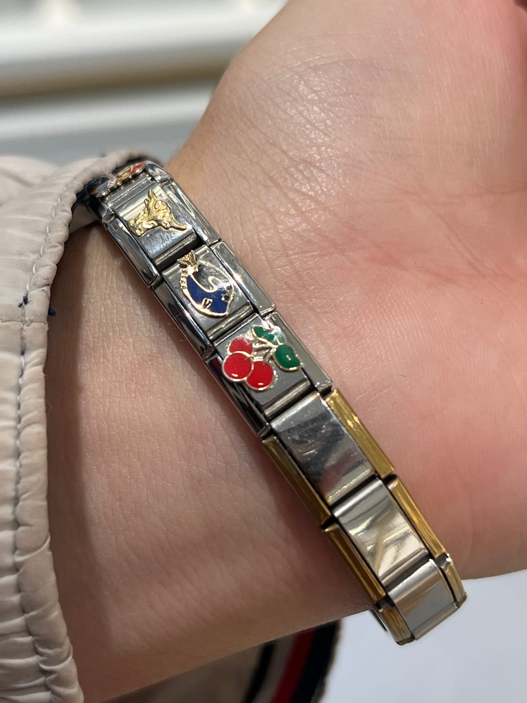 Customer photo review of Charm Triple Cereza