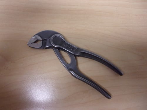 Customer photo review of Knipex 87 00 100 4" Cobra® XS Water Pump Pliers