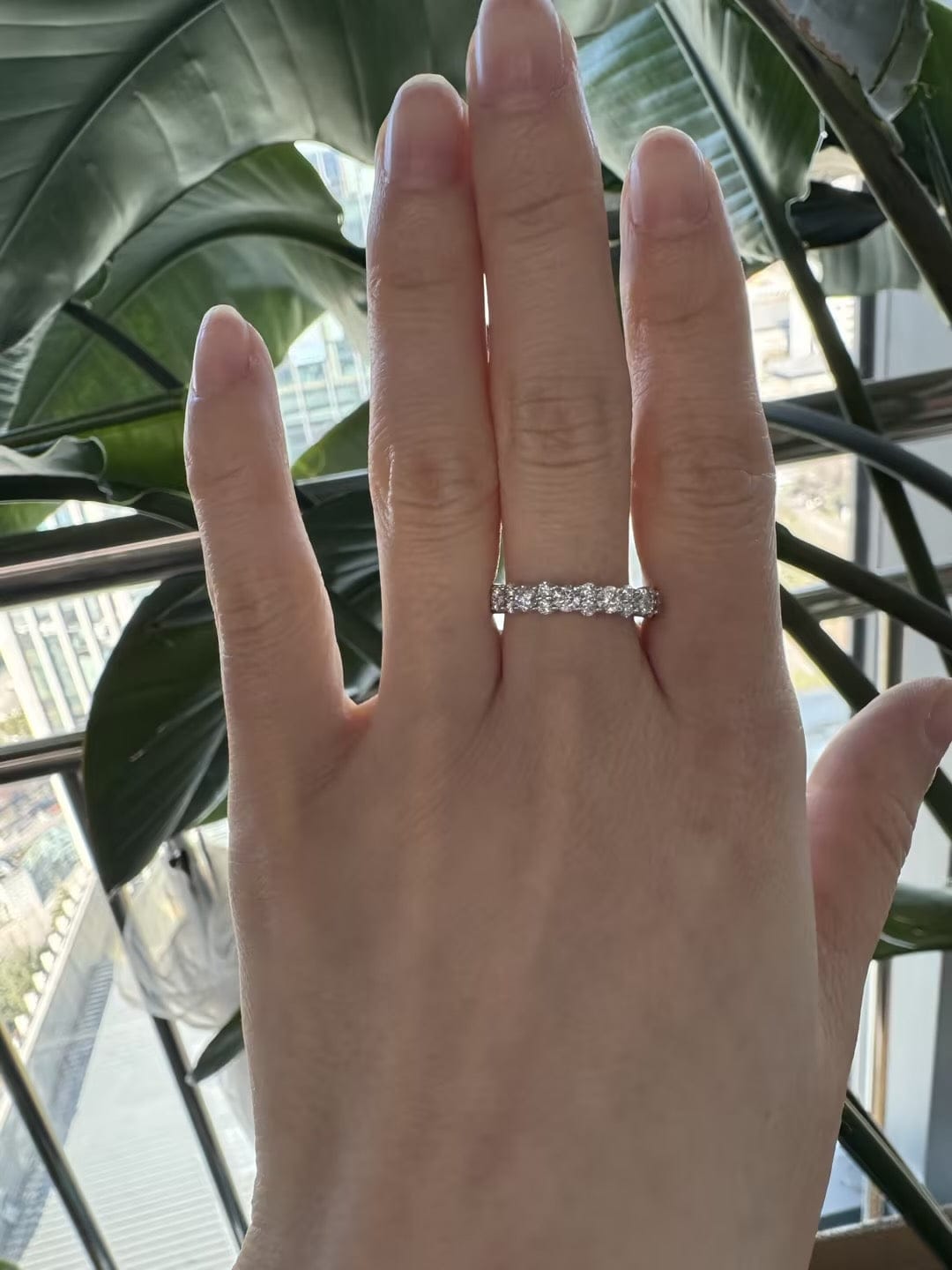 Customer photo review of S925 Moissanite 2.5 Ct Round Cut Full White/Green Stone Wedding Band for Women