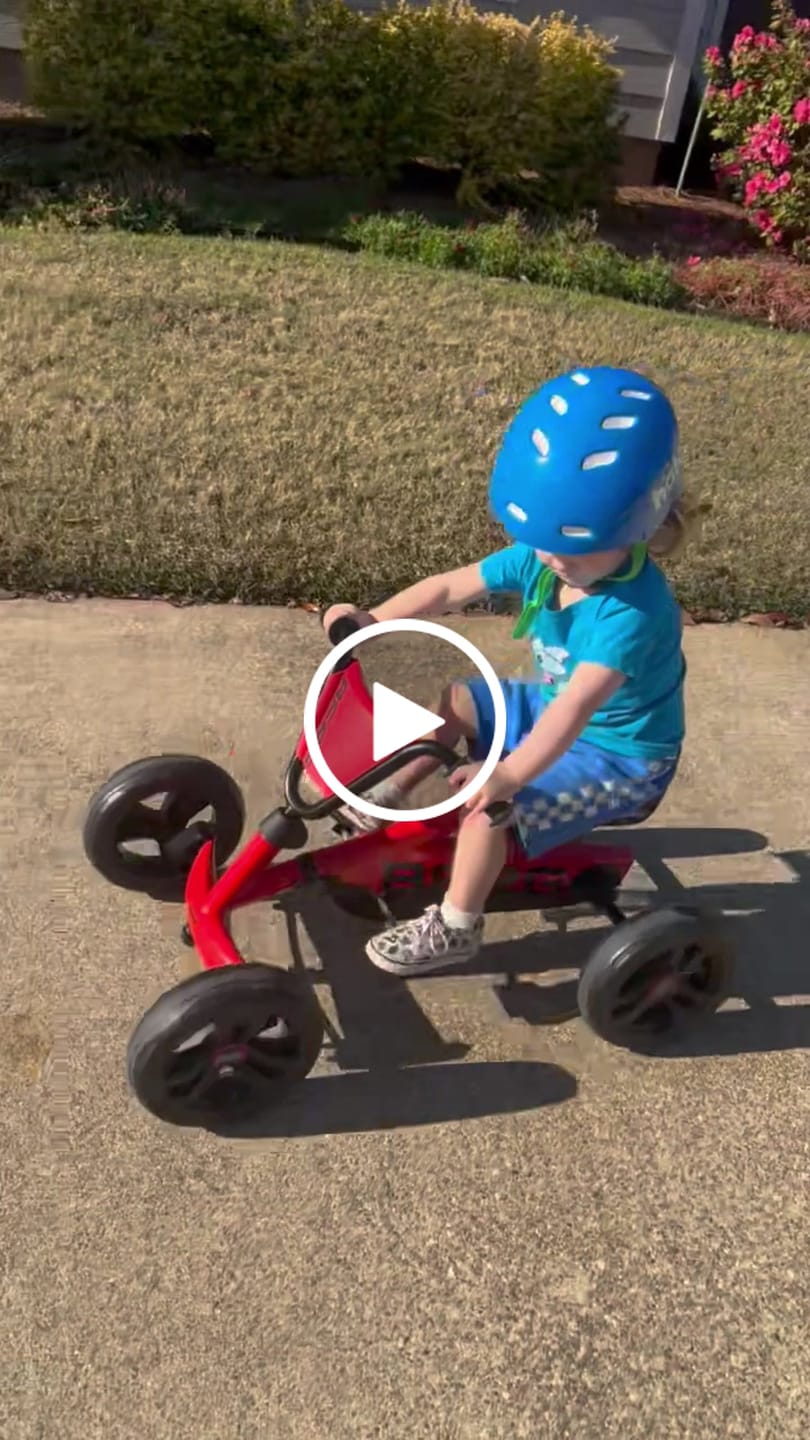 Customer video review of BERG Buzzy