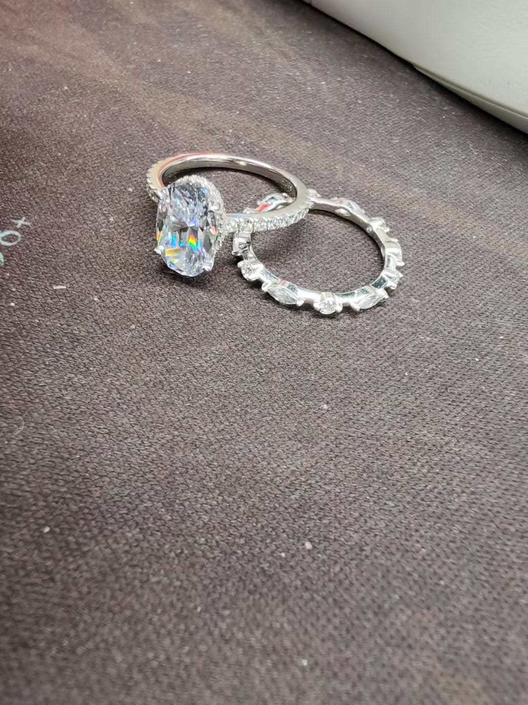 Customer photo review of S925 Attractive 2PC 2.5Ct Oval Cut Bridal Wedding Ring Set Stackable Ring Set For Daily Wear