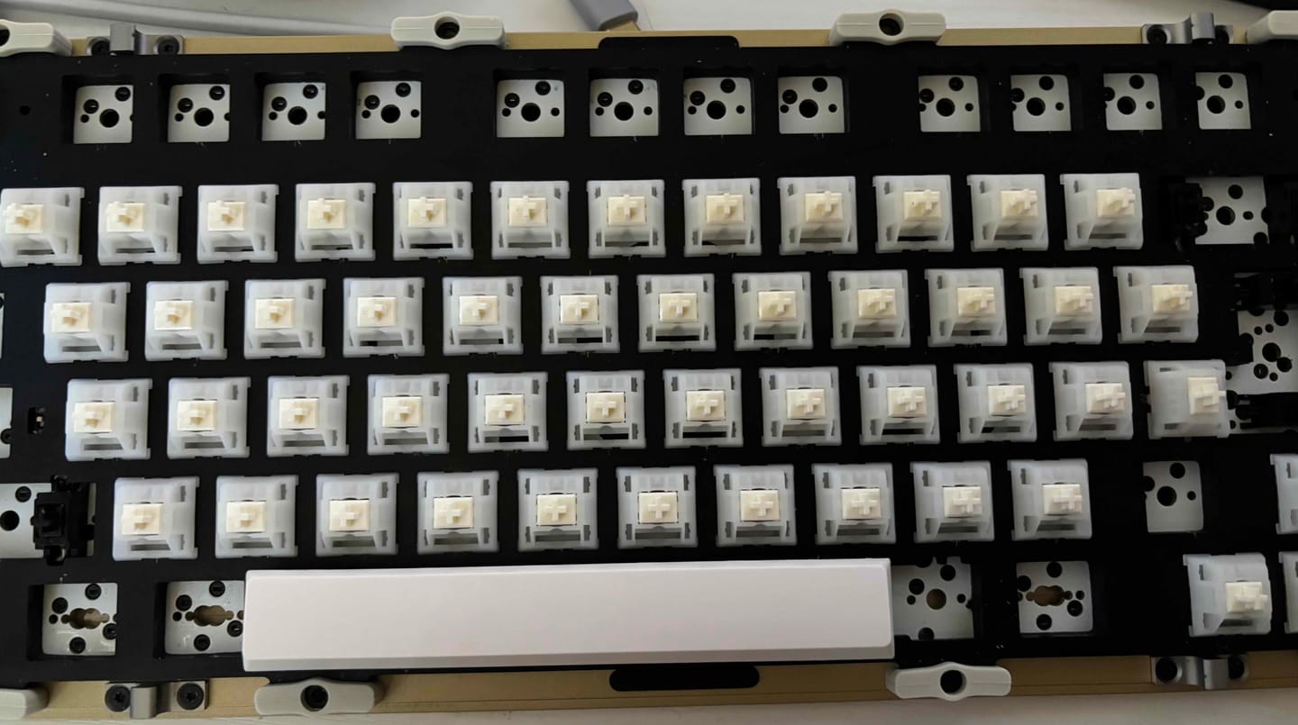 Customer photo review of NEO X KEYGEEK OAT LINEAR SWITCH FACTORY LUBED EDITION (10PCS)