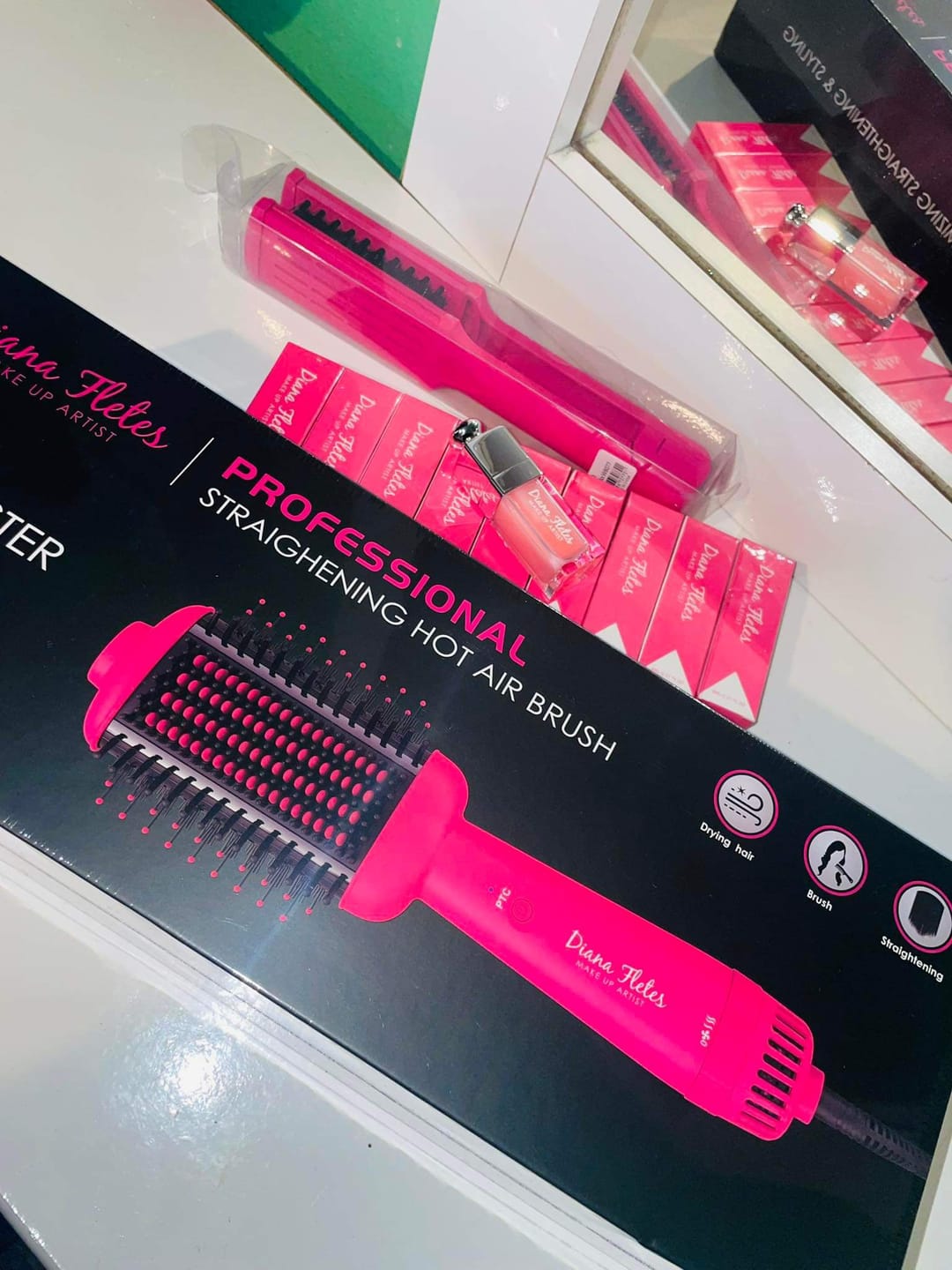 Customer photo review of New Cepillo Secado y Moldeo Rápido Diana Fletes