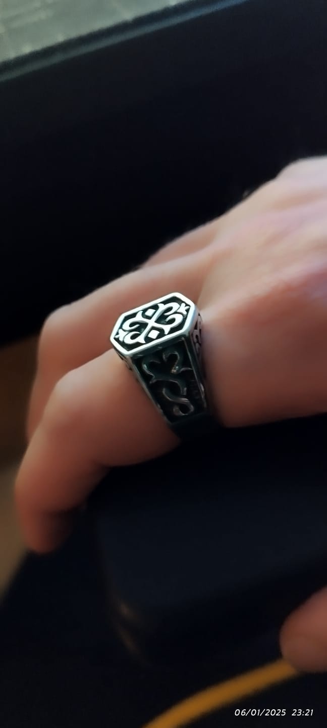 Customer photo review of THE WEAPON.