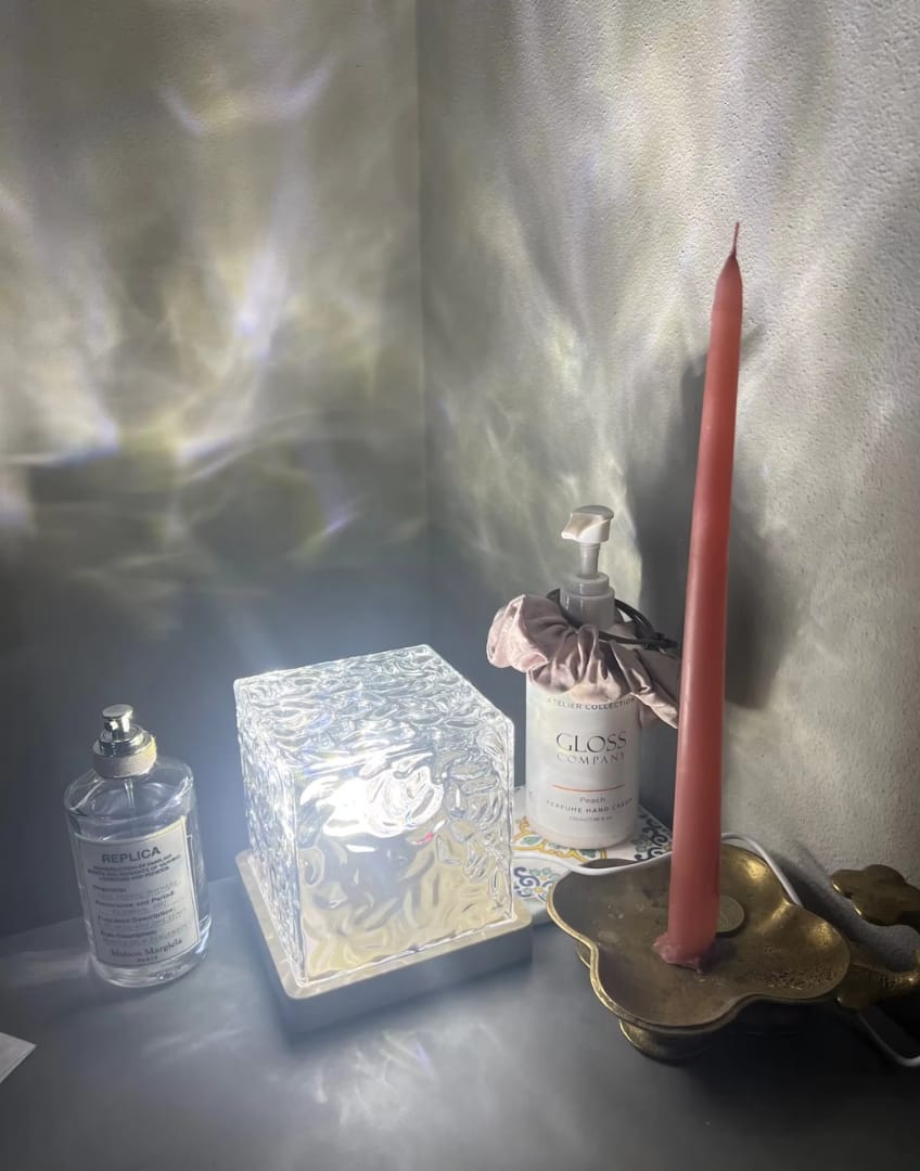 Customer photo review of Nordlicht Lampe mit 16 Farben - AuroraGlow