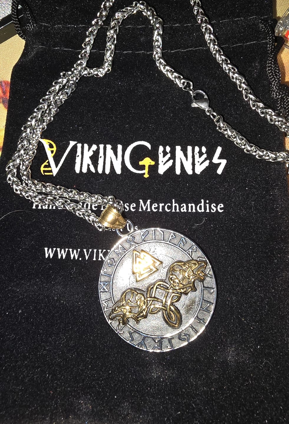 Customer photo review of Wolves Head Stainless Steel Necklace