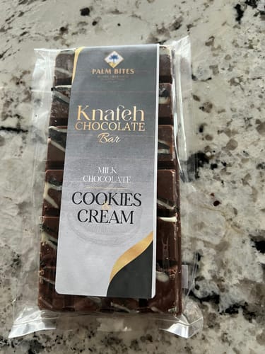 Customer photo review of Knafeh Chocolate Bars Bundle (4 bars)